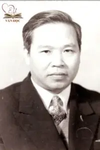 Tiểu sử Huy Cận