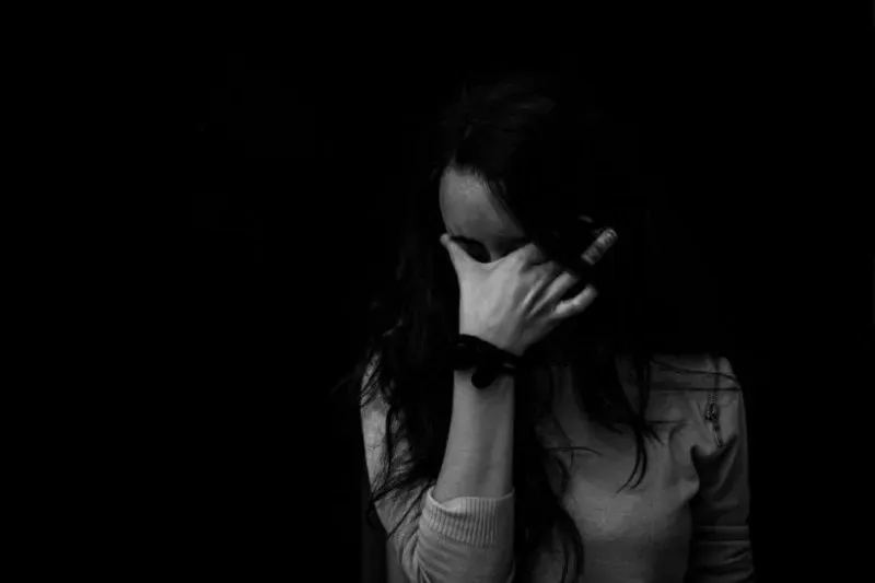 Tải ảnh khóc buồn dễ dàng để thể hiện tâm trạng của bạn Tải ảnh khóc buồn dễ dàng để thể hiện tâm trạng của bạn