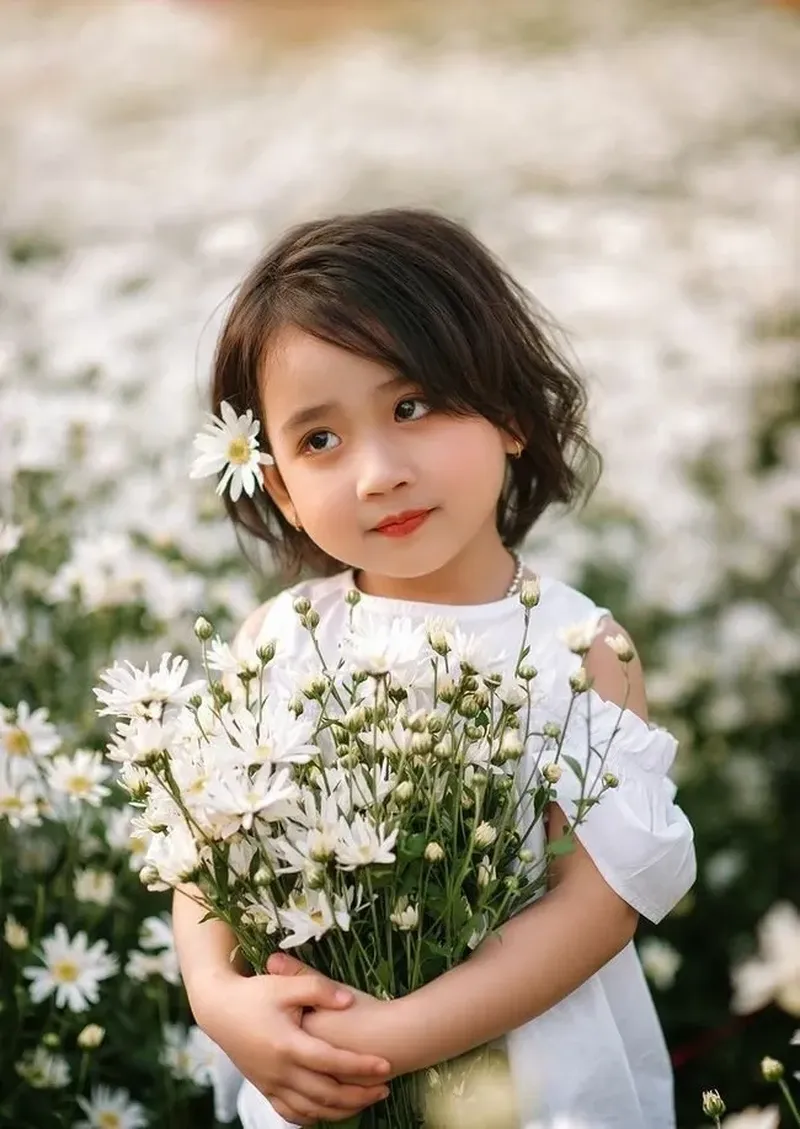 Hình nền bé trai sơ sinh giúp bạn thể hiện sự đáng yêu