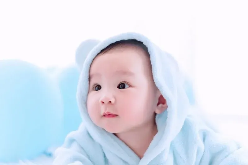 Avatar em bé cute cặp tạo cảm giác vui tươi và thân thiện
