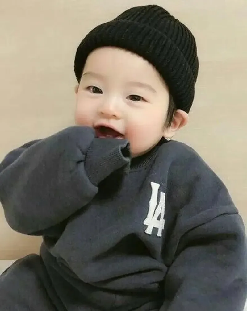 Avatar em bé cặp đôi thể hiện tình bạn ngọt ngào