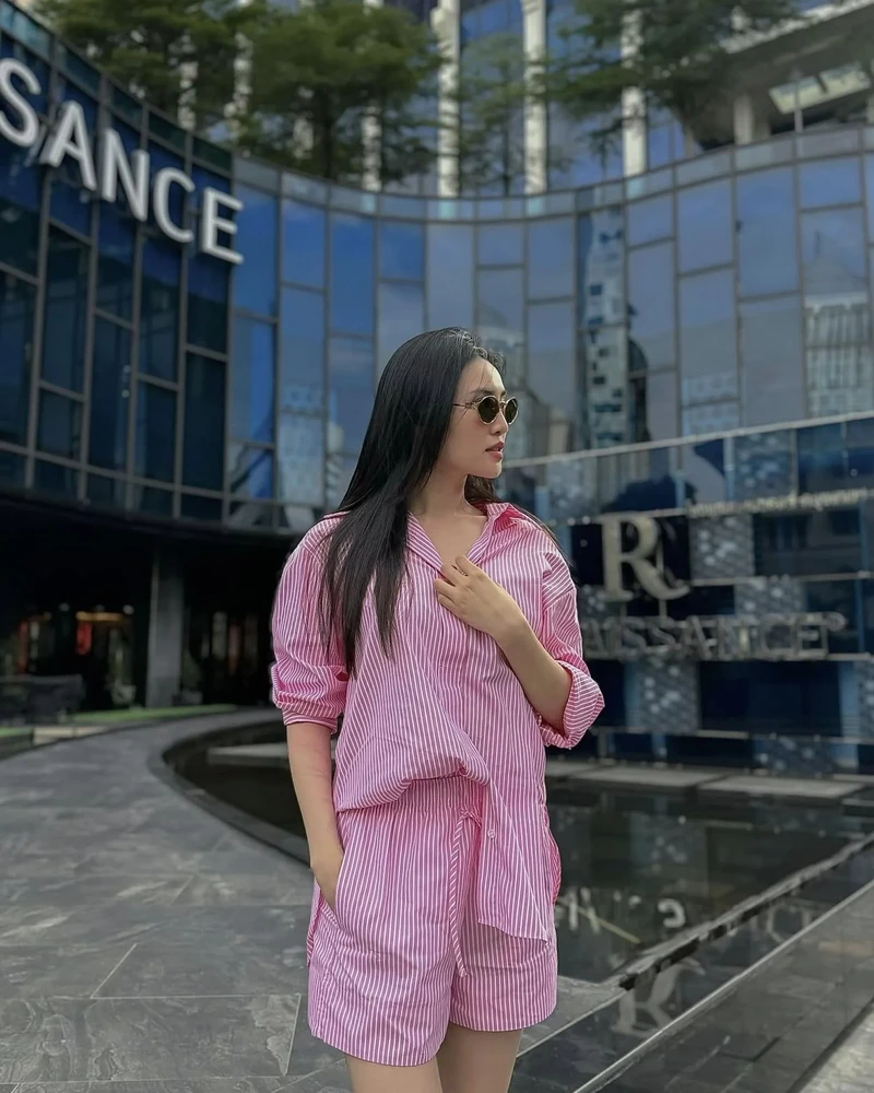 Hình ảnh Ninh Dương Lan Ngọc ngày xưa trong bikini đầy kỷ niệm Hình ảnh Ninh Dương Lan Ngọc ngày xưa trong bikini đầy kỷ niệm