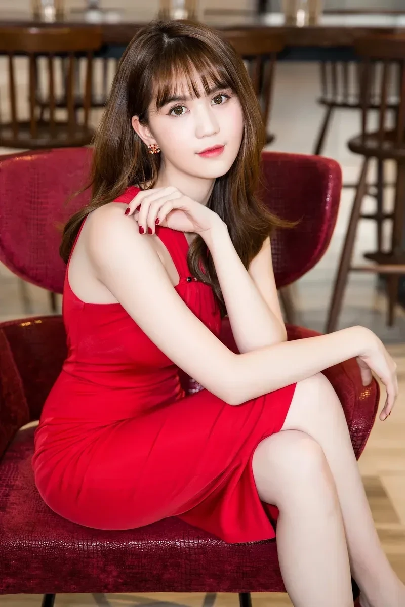 Ngọc Trinh nội y luôn thu hút sự chú ý của công chúng Ngọc Trinh nội y luôn thu hút sự chú ý của công chúng