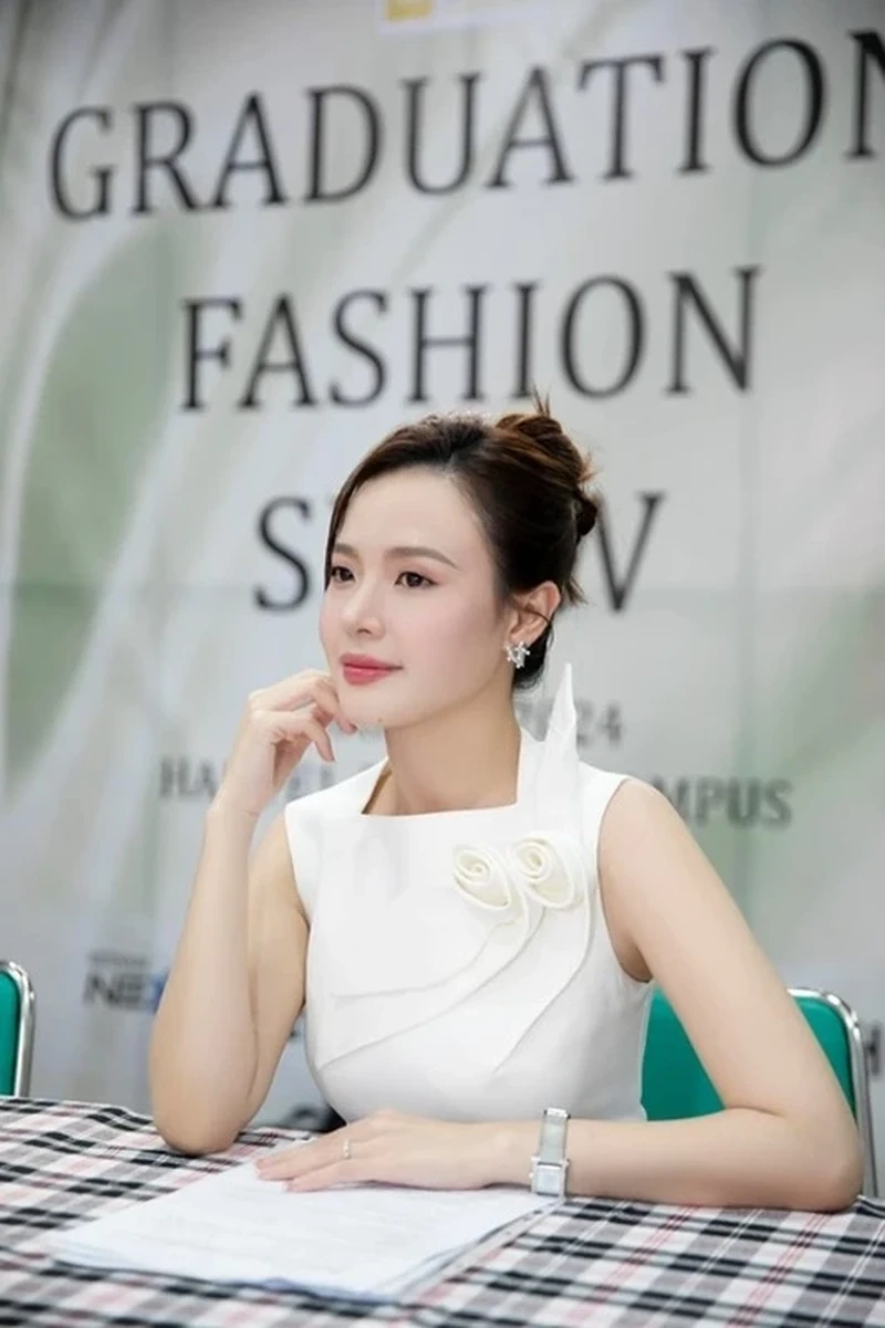 Midu cưới là một trong những sự kiện được mong chờ Midu cưới là một trong những sự kiện được mong chờ