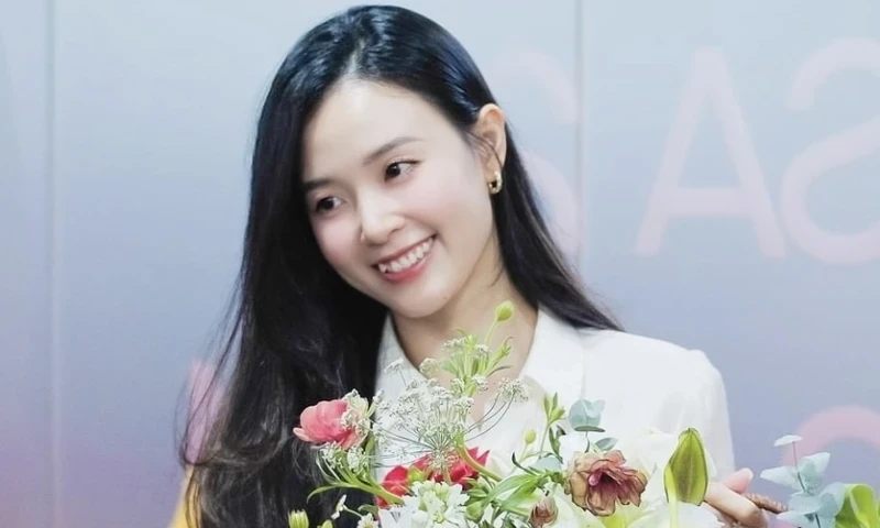 Tiểu sử Mi Du đầy ấn tượng với nhiều thành công trong sự nghiệp Tiểu sử Mi Du đầy ấn tượng với nhiều thành công trong sự nghiệp