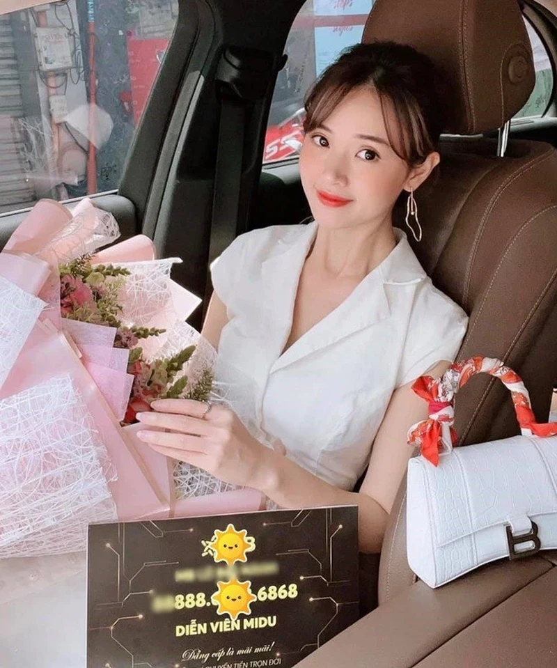 Midu 2022 tiếp tục khẳng định vị thế của mình trong làng nhạc Midu 2022 tiếp tục khẳng định vị thế của mình trong làng nhạc