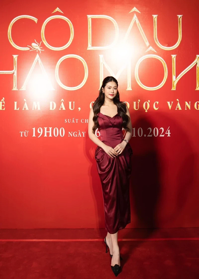 Khoảnh khắc đăng quang của Thiên Ân tại Miss Grand Vietnam Khoảnh khắc đăng quang của Thiên Ân tại Miss Grand Vietnam