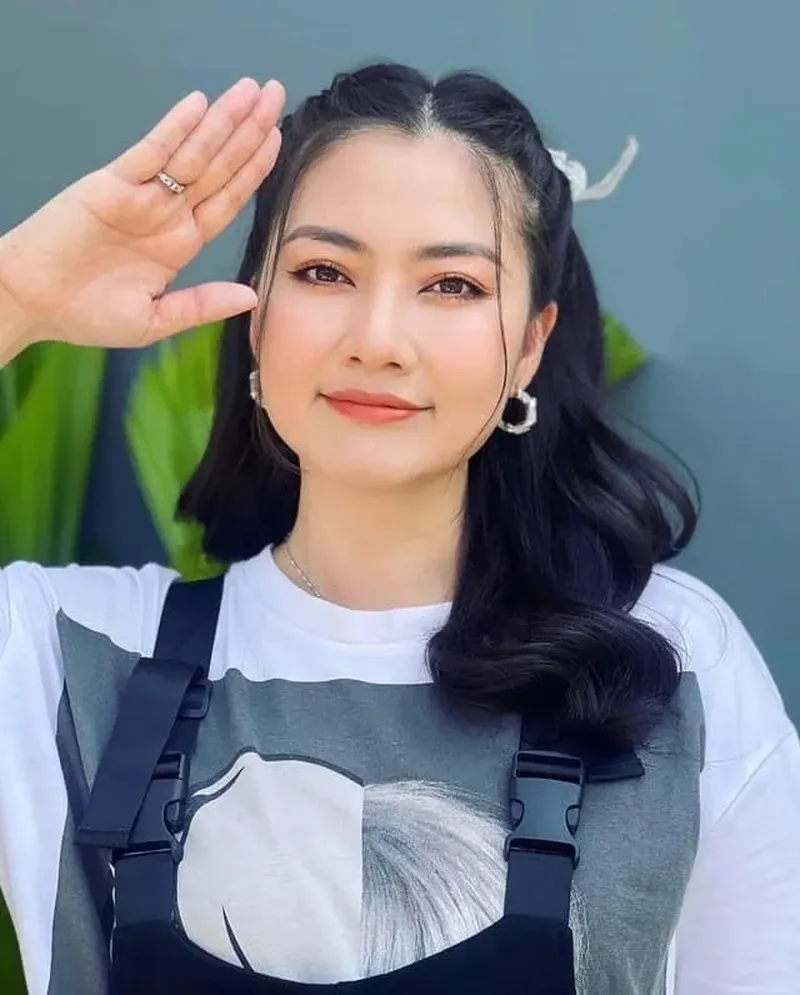 Tiểu sử diễn viên điện ảnh Ngọc Lan đầy ấn tượng và cảm hứng Tiểu sử diễn viên điện ảnh Ngọc Lan đầy ấn tượng và cảm hứng