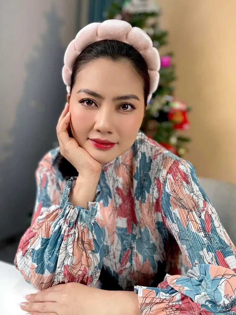 Nghệ sĩ nhân dân Ngọc Lan là biểu tượng của nghệ thuật Việt Nam Nghệ sĩ nhân dân Ngọc Lan là biểu tượng của nghệ thuật Việt Nam