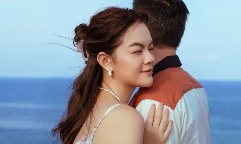 Nghe nhạc Phạm Quỳnh Anh là sở thích của nhiều người yêu nhạc Nghe nhạc Phạm Quỳnh Anh là sở thích của nhiều người yêu nhạc