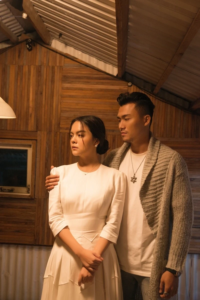 Gia đình ca sĩ Phạm Quỳnh Anh luôn là nguồn động lực lớn cho cô Gia đình ca sĩ Phạm Quỳnh Anh luôn là nguồn động lực lớn cho cô