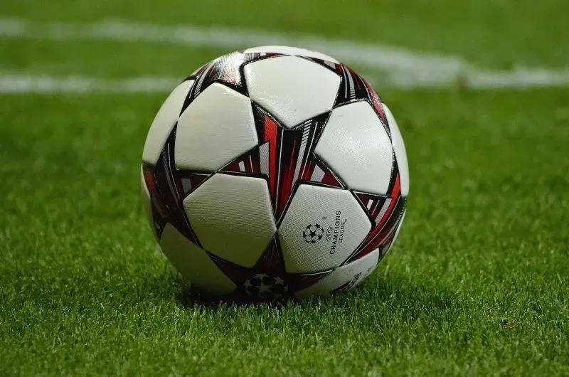 Ảnh nền ronaldo cho điện thoại mang đến phong cách riêng Ảnh nền ronaldo cho điện thoại mang đến phong cách riêng
