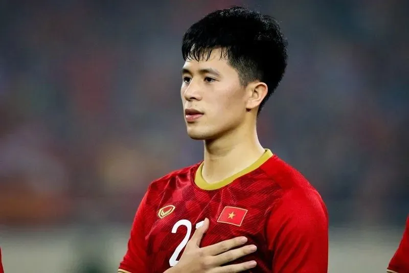 Hình nền đá bóng ronaldo mang đến sự cuốn hút cho thiết bị của bạn Hình nền đá bóng ronaldo mang đến sự cuốn hút cho thiết bị của bạn