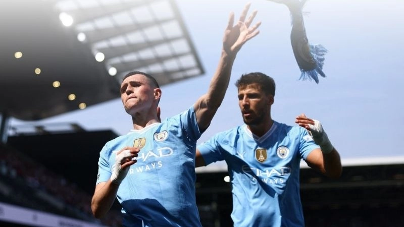 Tiểu sử Phil Foden về sự nghiệp với đội tuyển quốc gia