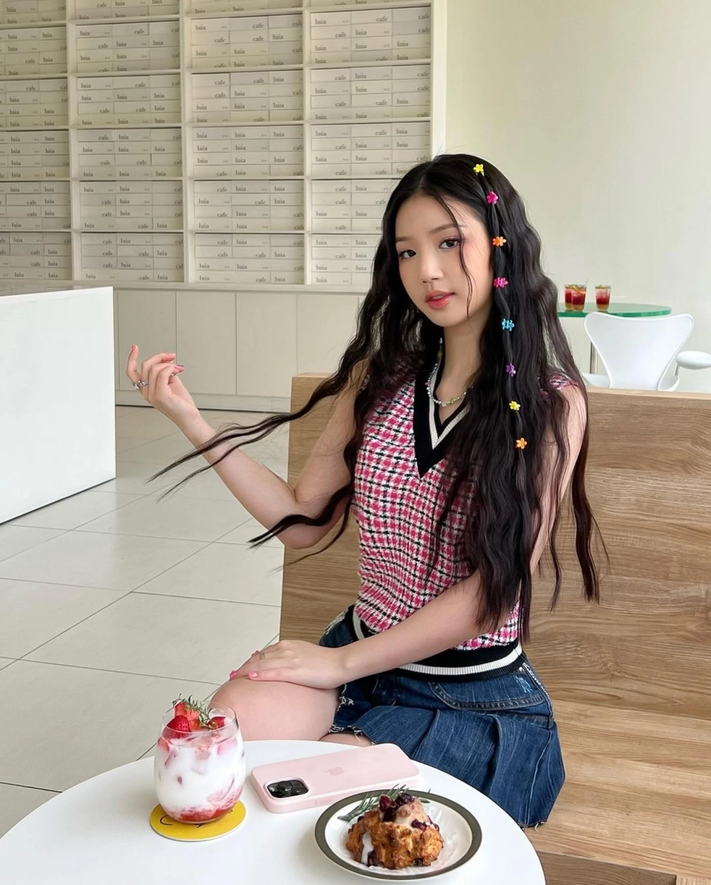 Thấm từng câu hát Đen đá không đường Amee