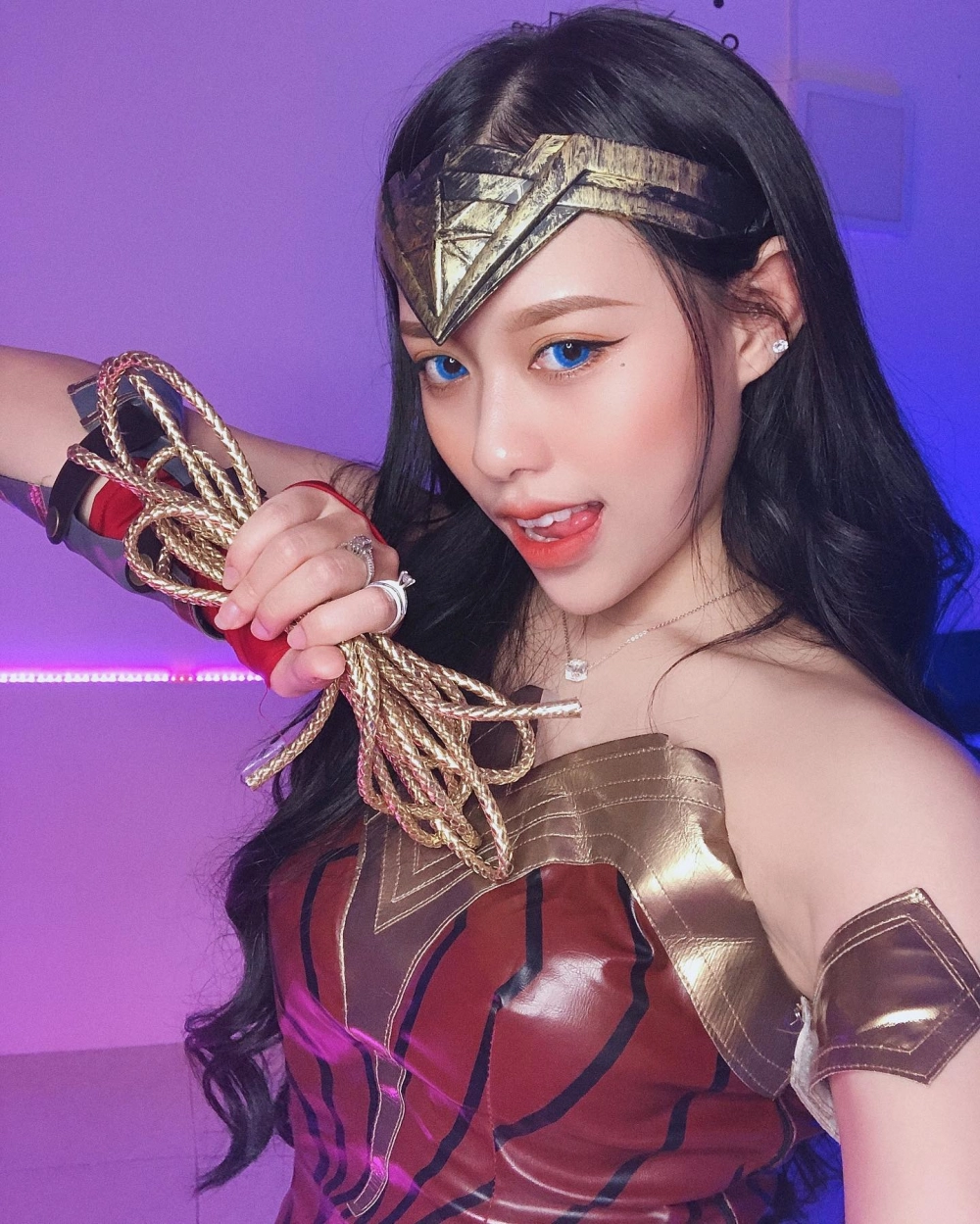 Ảnh mới nhất từ Trà Đang đang gây sốt cộng đồng mạng