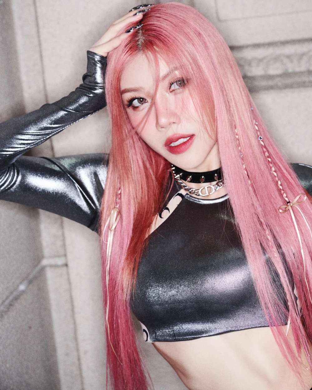 Trang Pháp chiều cao 1m65 với vóc dáng cân đối và quyến rũ