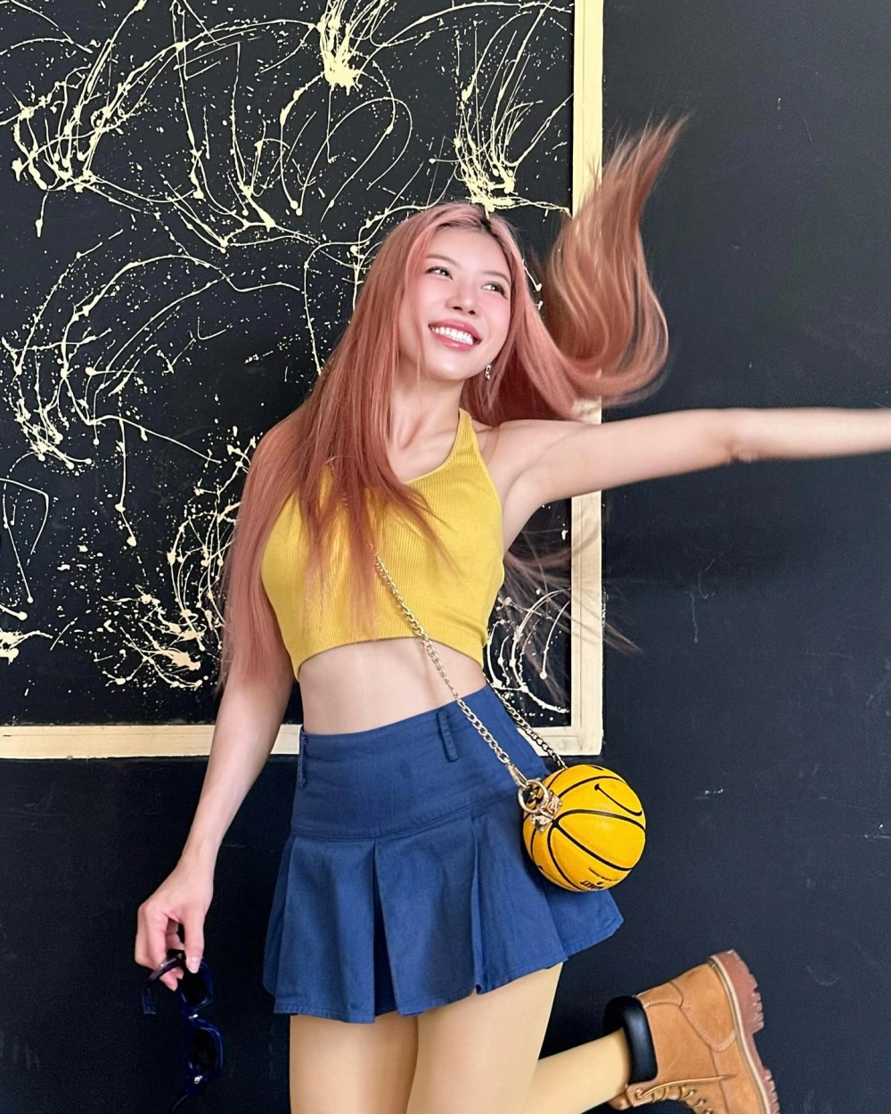 Trang Pháp rap tiếng Tây Ban Nha khiến khán giả bất ngờ và thích thú