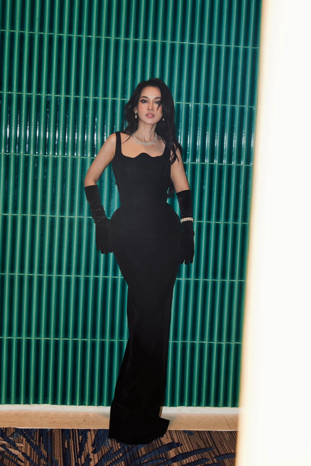 Fan gửi lời chúc đặc biệt trong sinh nhật Tú Vi đầy ấm áp