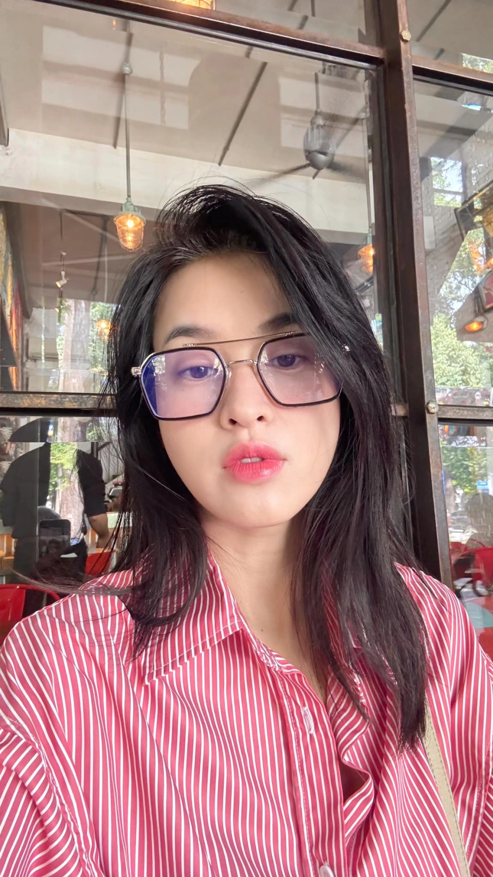 Khán giả tò mò Tú Vi quê ở đâu khi cô gắn liền với văn hóa Sài Gòn