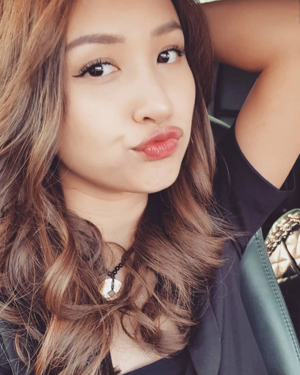 Chị đẹp Vân Hugo gây ấn tượng bởi nhan sắc và sự thông minh