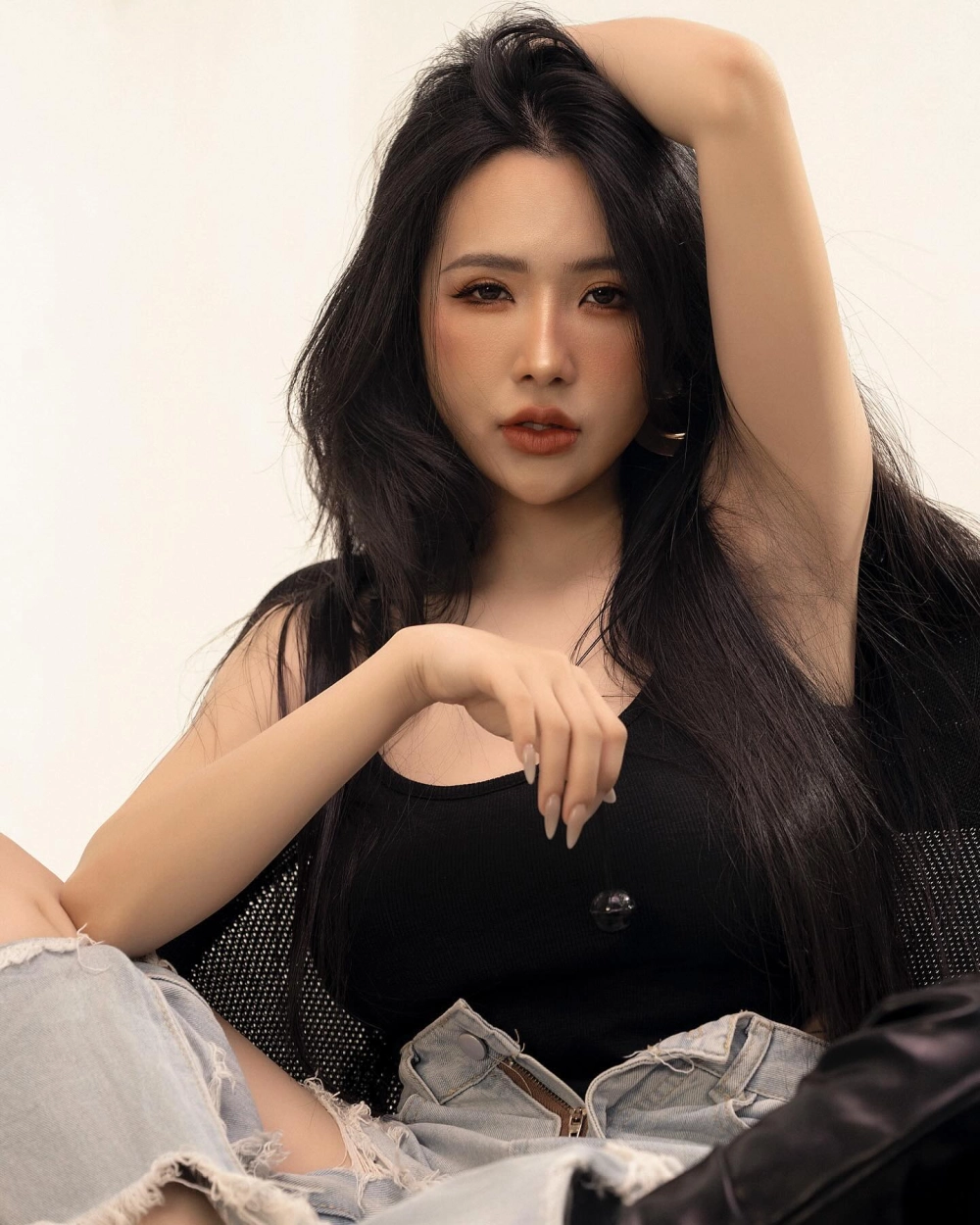Viên Vibi live bigo video khiến dân mạng không rời mắt