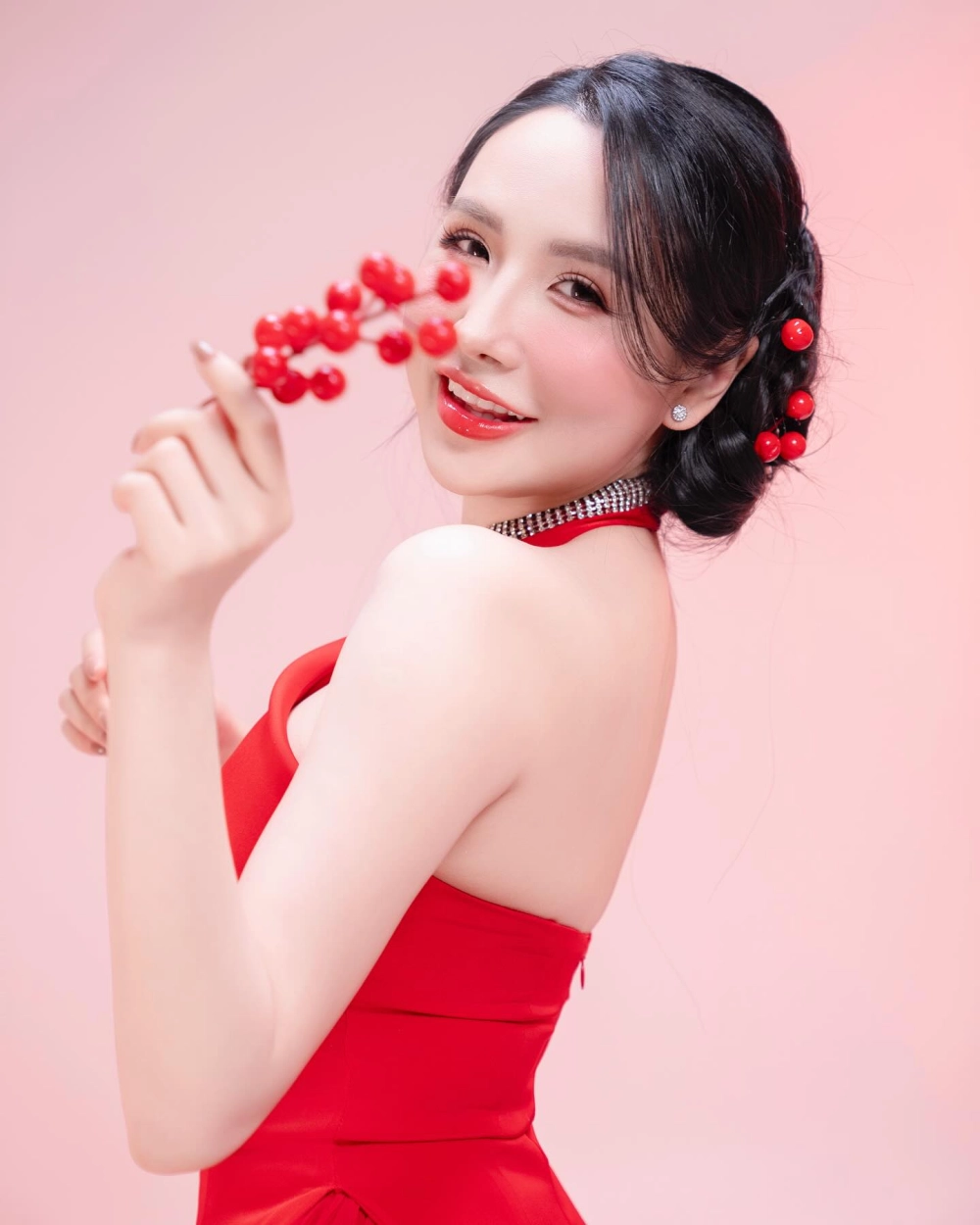 Viên Vibi bigo live youtube thu hút hàng nghìn lượt theo dõi