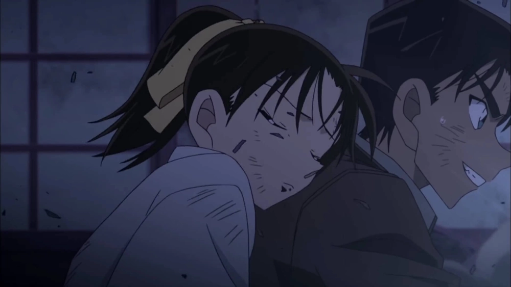Cặp đôi Heiji Hattori Kazuha xuất hiện đầy tình cảm trong ảnh