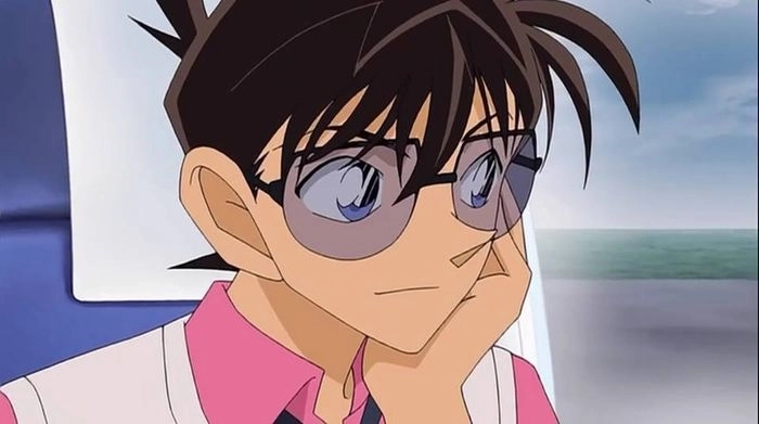 So kè ngoại hình giữa Kaito Shinichi trong loạt ảnh đẹp nhất