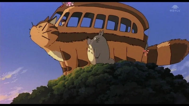 Nhân vật Totoro biểu tượng dễ thương và gần gũi trong phim hoạt hình