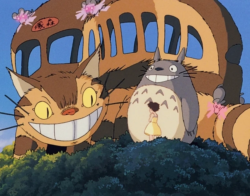 Mei and Totoro là cặp đôi bạn thân gắn bó trong bộ phim kinh điển