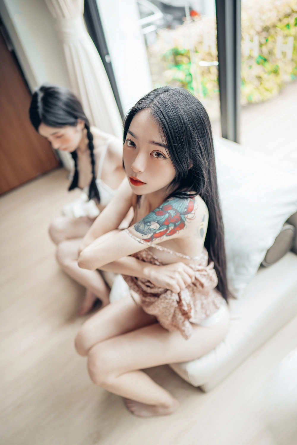 Flutter khiến người xem mê mẩn bởi nét sexy khó cưỡng