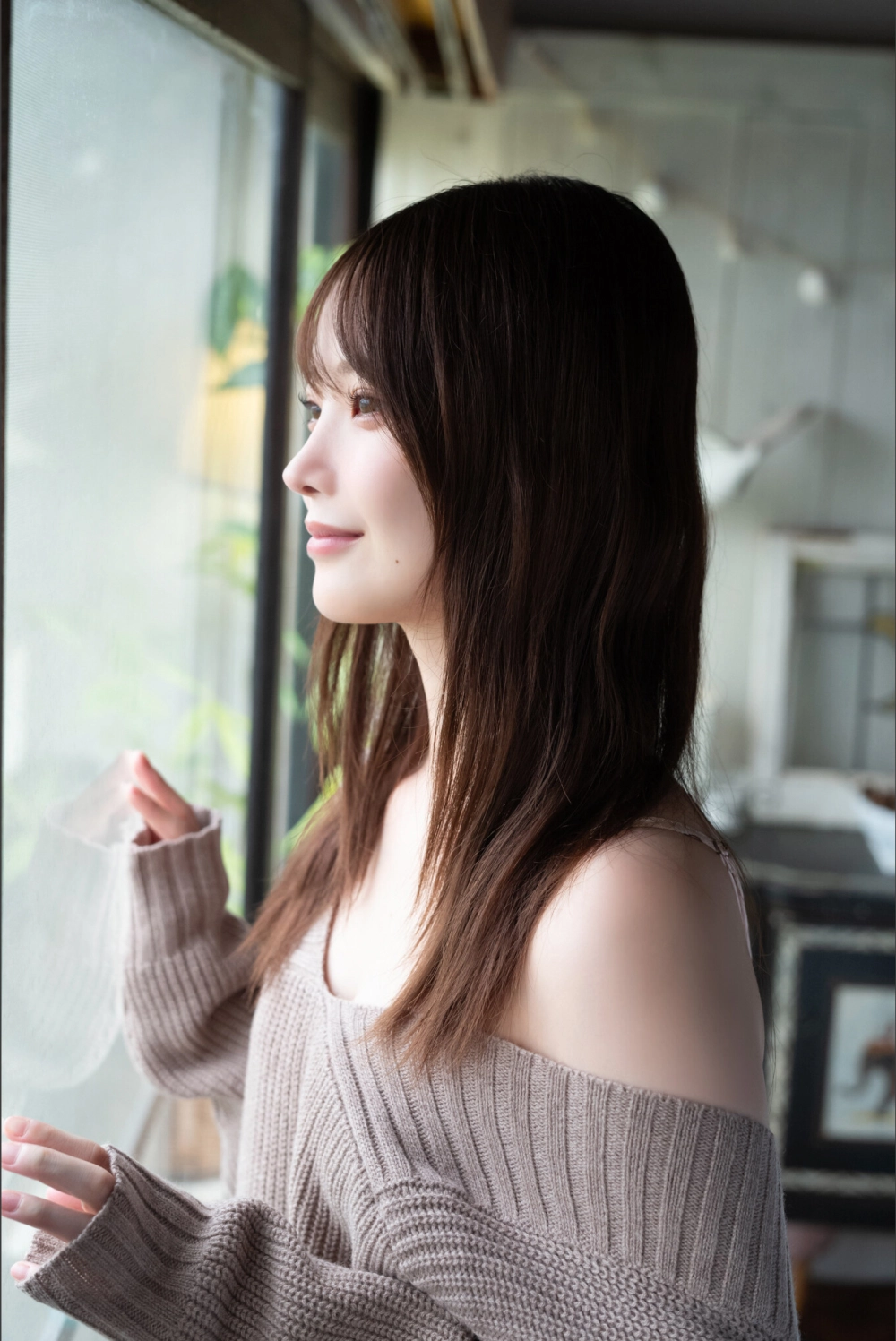 Himeka Araya gây ấn tượng với phong cách sexy đầy mê hoặc ánh nhìn