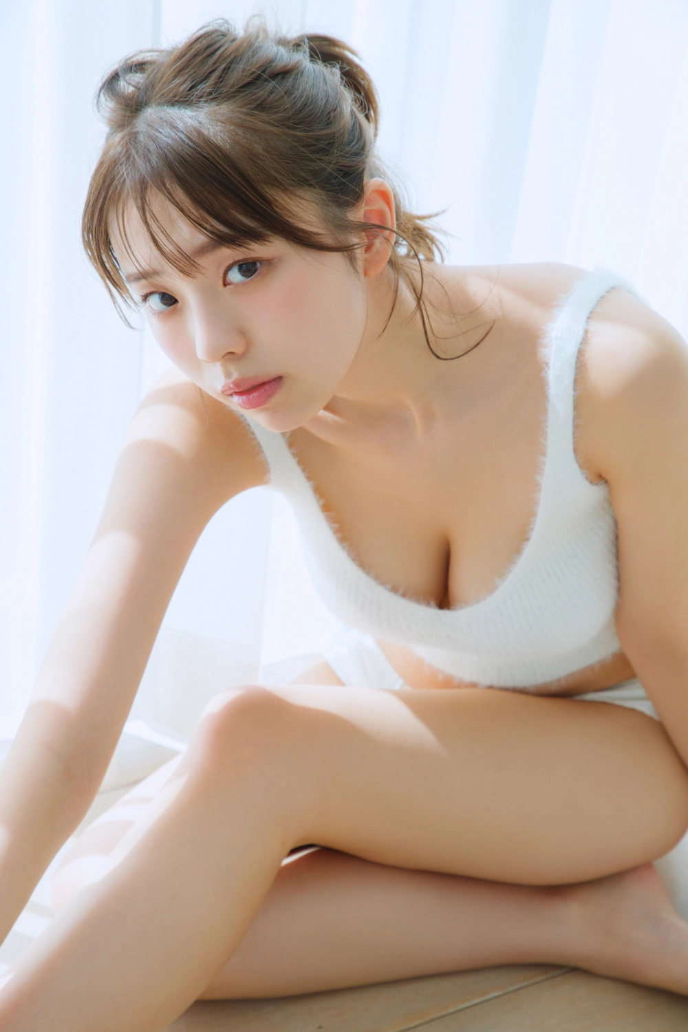 Hình ảnh Hina Kikuchi xinh đẹp và cuốn hút mọi ánh nhìn