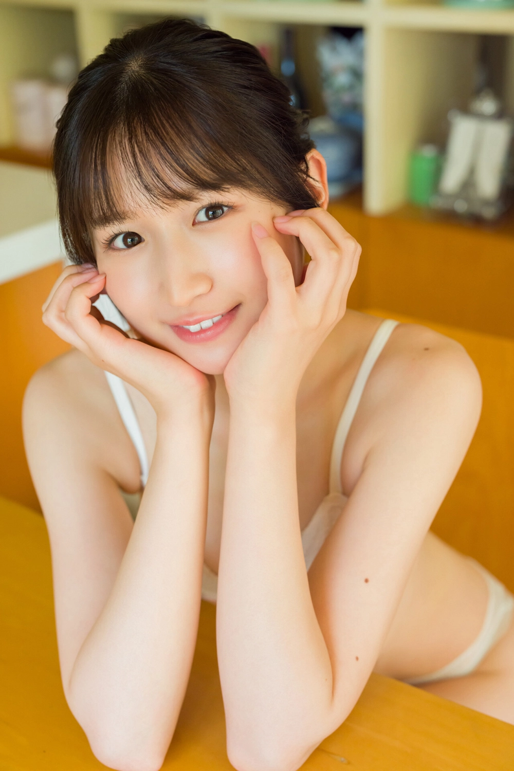 Vẻ đẹp sexy của Kotori Kaiga làm trái tim loạn nhịp