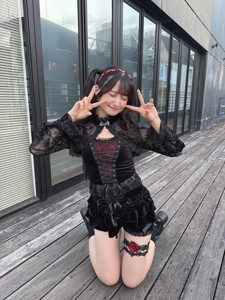 Nóng bỏng và táo bạo, Kotori Kaiga luôn là tâm điểm chú ý.