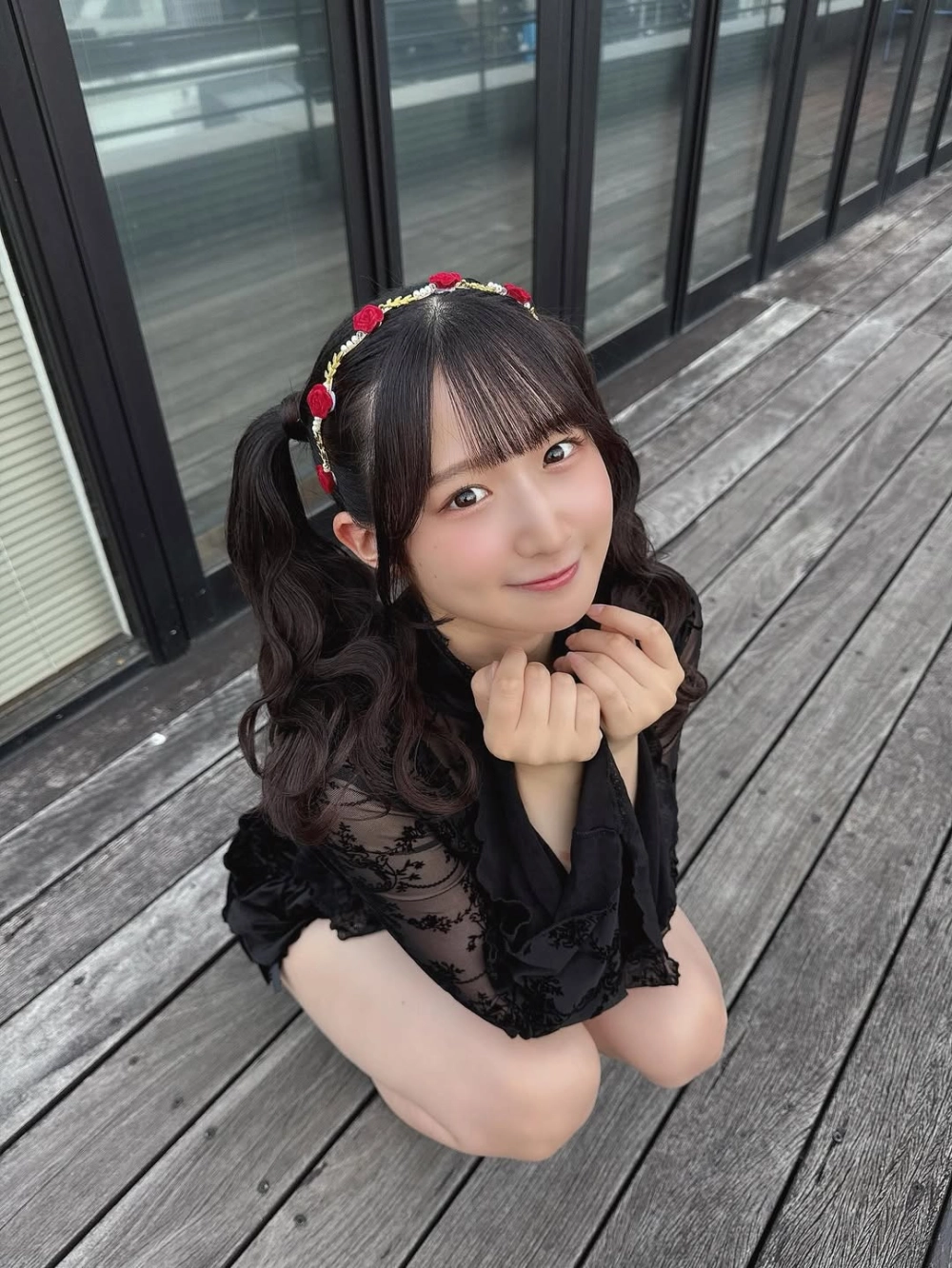 Kotori Kaiga khoe dáng sexy đầy quyến rũ khiến ai cũng ngất ngây.