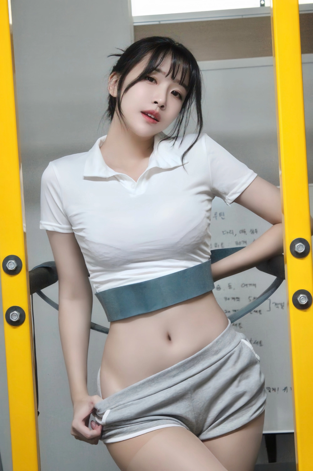 Lee Ahrin (이아린) mang đến sức hút khó cưỡng với vẻ đẹp nóng bỏng