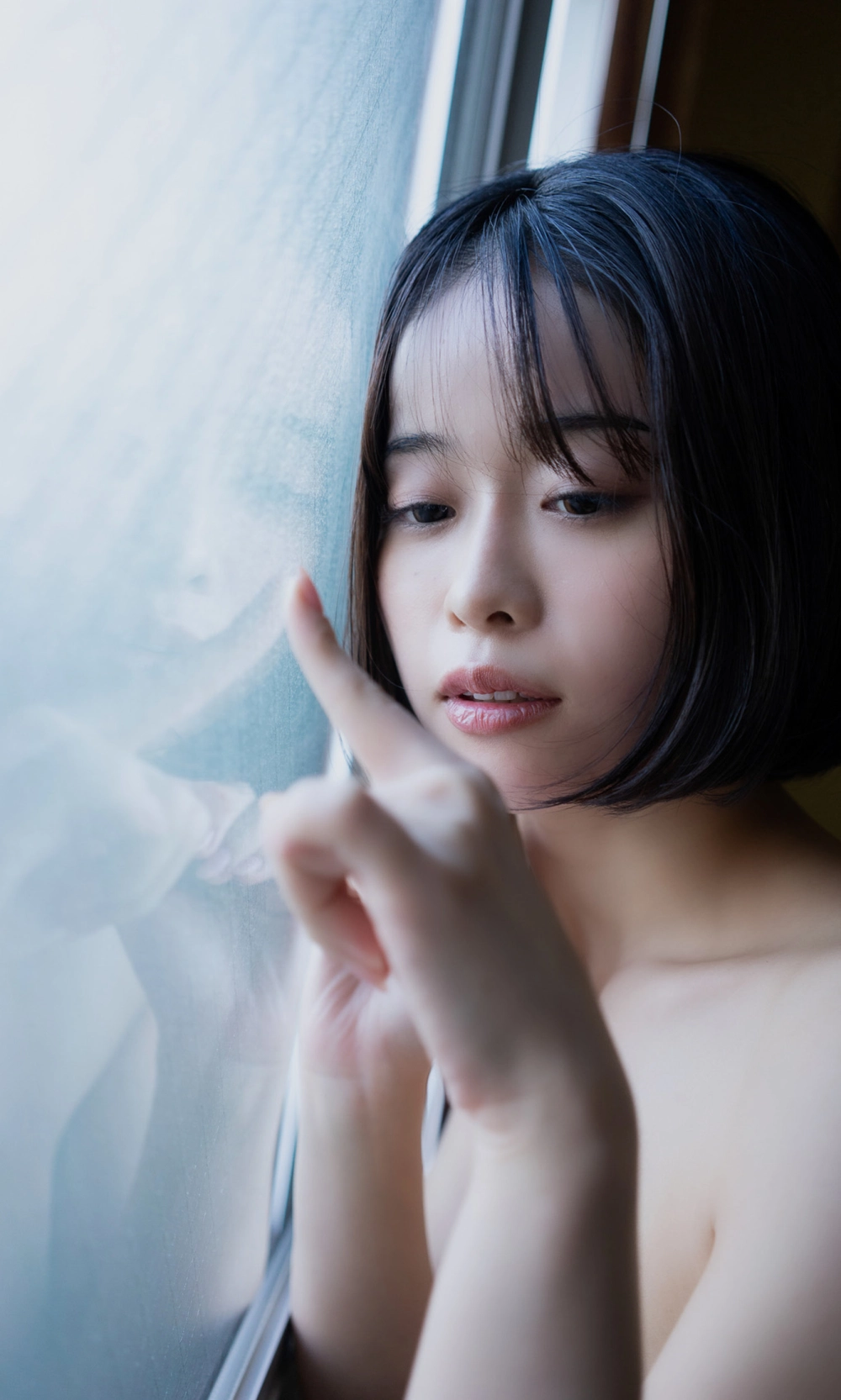 Nét gợi cảm của MINAMO khiến mọi ánh nhìn không thể rời