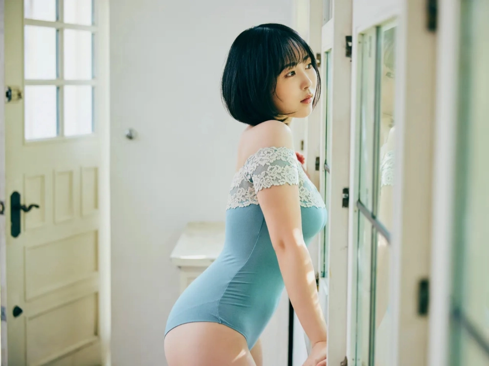 Snow at Night tỏa sáng với phong cách quyến rũ đầy mê hoặc