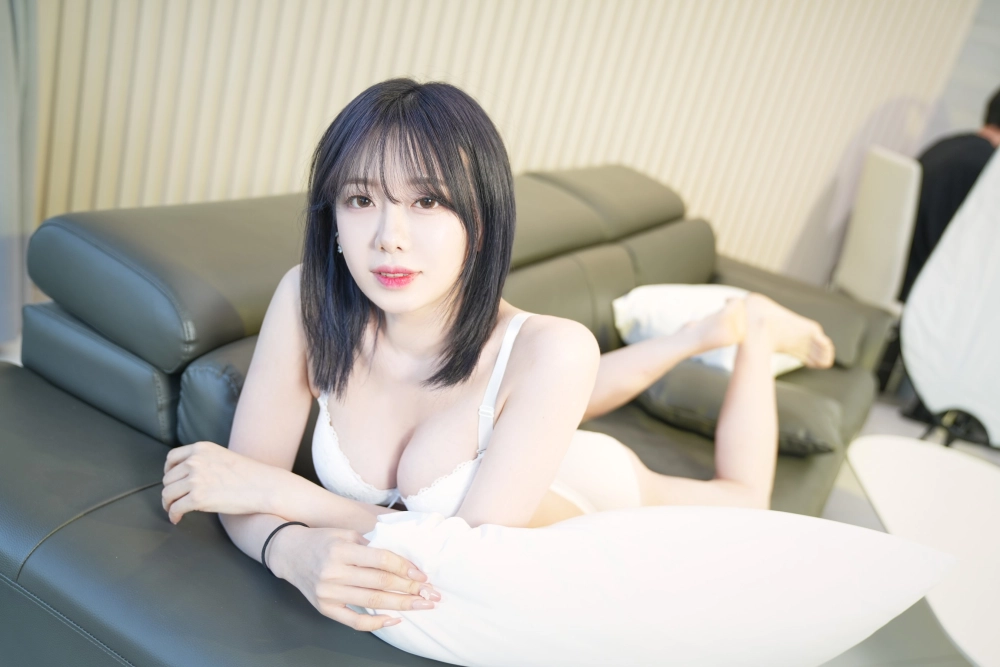 Yeeun nhảy và những vũ đạo sexy, điêu luyện đã thành thương hiệu