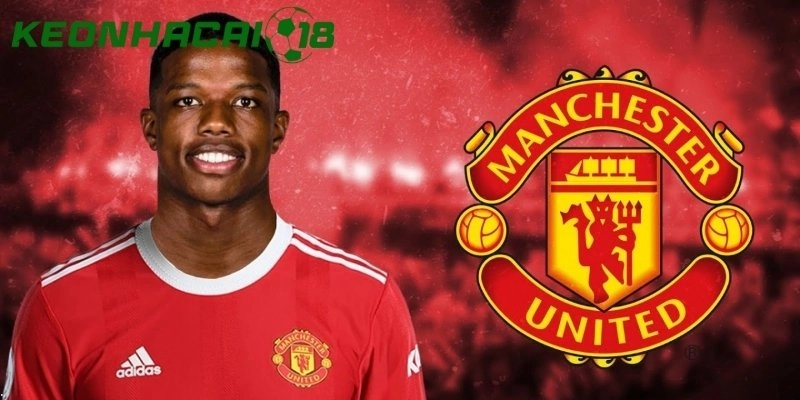 Mỗi thương vụ trong tin chuyển nhượng mùa đông 2025 đều mang tính bất ngờ