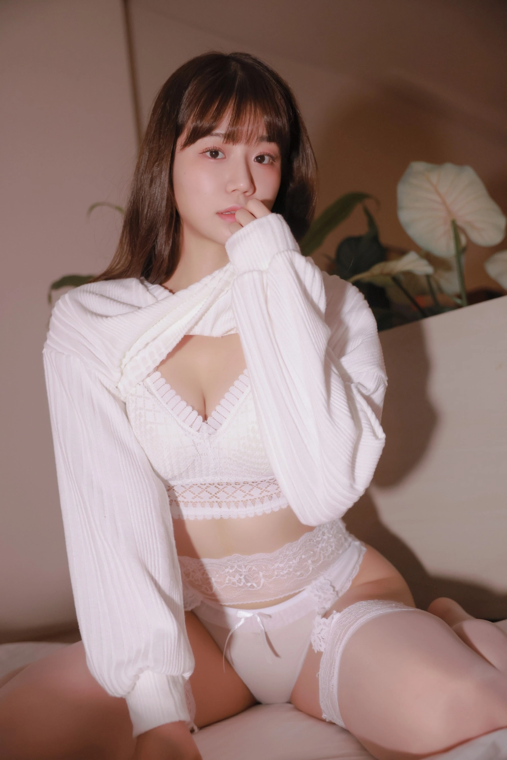 Yui gây ấn tượng với phong cách sexy đầy mê hoặc ánh nhìn