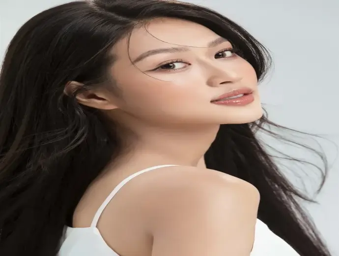 Chìm đắm trong bộ ảnh đẹp và cuốn hút của Đoàn Thiên Ân