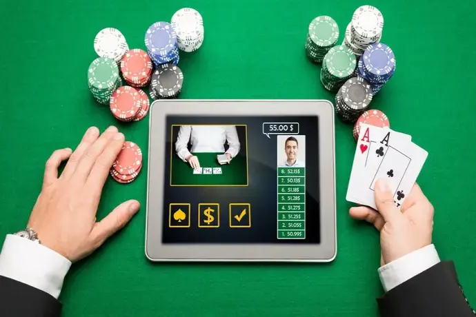 Kiếm tiền từ poker như thế nào? Hiểu rõ tỷ lệ thắng trong Poker