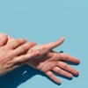 Bí quyết trị vảy phấn hồng tại nhà hiệu quả