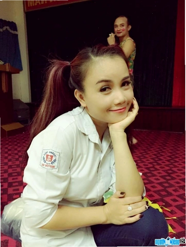 Ảnh chân dung diễn viên Hoàng Yến