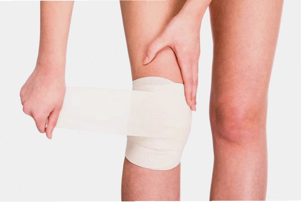 Băng thun quấn đầu gối có thể quấn theo nhiều cách
