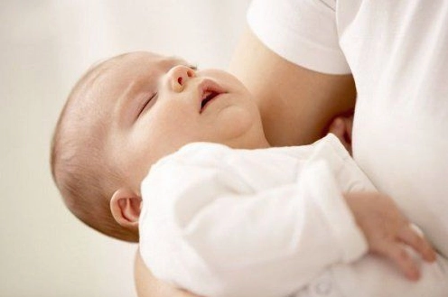 Bật mí cách chữa nghẹt mũi cho trẻ 4 tuổi an toàn và hiệu quả tại nhà