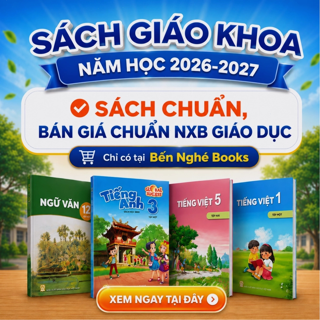 Cảnh vật thiên nhiên trên đèo Ngang với núi non và mây trời